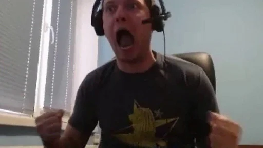 Человек комнатный наушники