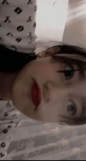 Стикер 5Б дебилы🤣❤️ @WmojiBot - 2