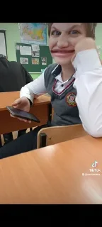 Стикер Создано в @sozdsti_bot - 0