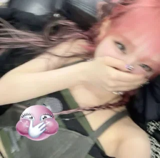 Стикер Создано в @sozdsti_bot - 7