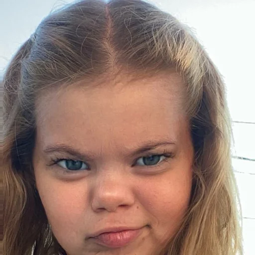 Создано в @sozdat_stikery_bot - 