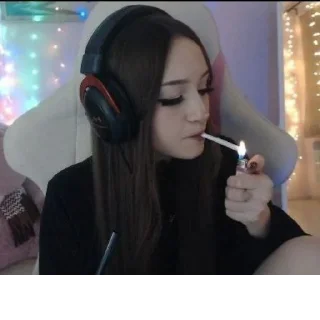 Sticker Создано в @sozdat_stikery_bot - 0