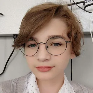 Стикер Создано в @sozdat_stikery_bot - 0