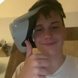 Стикер Создано в @sozdat_stikery_bot - 3