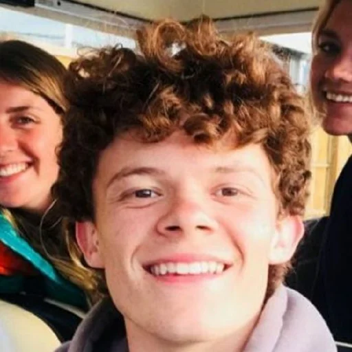 Sticker pack533944197530239_by_sozdat_stikery_bot - 1