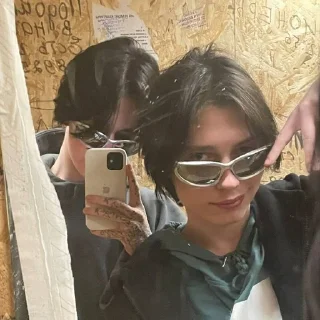 Sticker Создано в @sozdat_stikery_bot - 6