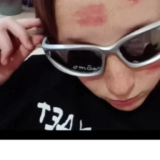 Sticker Создано в @sozdat_stikery_bot - 3