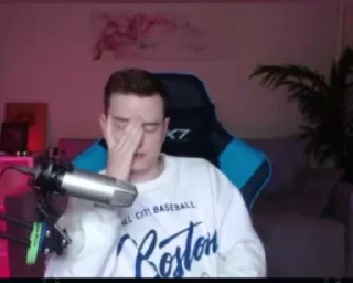 Sticker Илья 😎 @Ctikerubot - 7