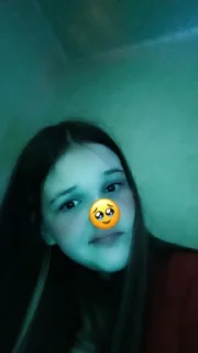 Стикер Тётя @Ctikerubot - 4