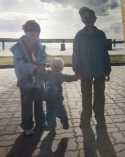 Sticker 🥳 @Ctikerubot - 3