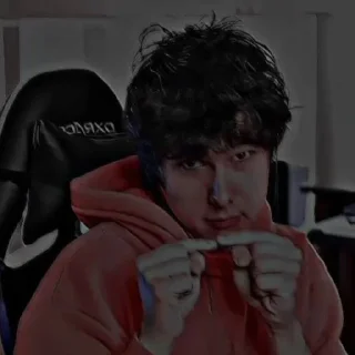 Sticker винди💋🙇‍♀ @Ctikerubot - 6