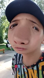 Стикер ашотики @Ctikerubot - 8