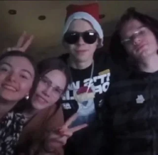 Стикер Фантастика @Ctikerubot - 3