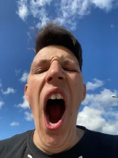 Стикер пись пись @Ctikerubot - 9