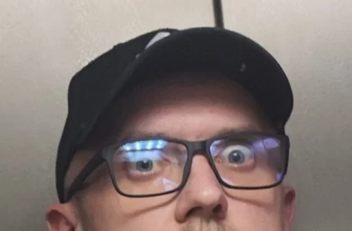 Стикер pack_kingdom_by_TgEmodziBot - 1