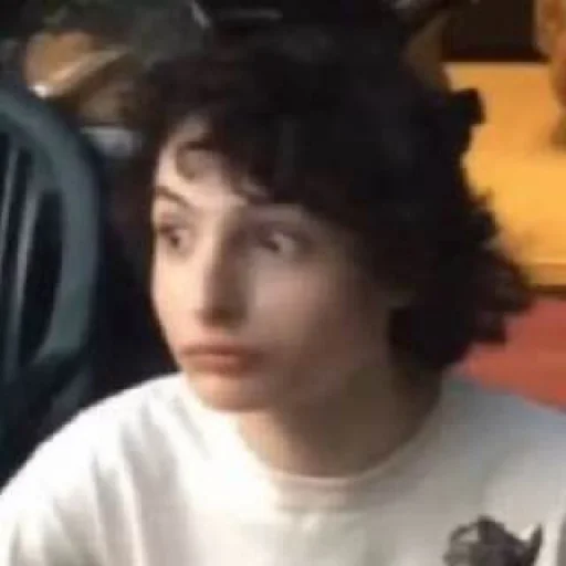 Стикер finn - 3