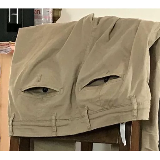 Стикер pareidolia - 1