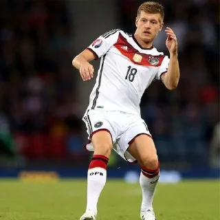 Стикер Создать мемы ➡️ @parimeme_bot - 9