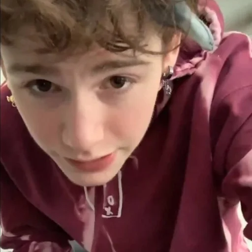 Sticker ПЭЙТОН ГЕЙТОН😔 :: @fStikBot - 0