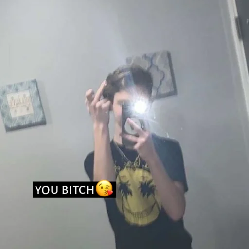 Стикер paytonm.com - 1