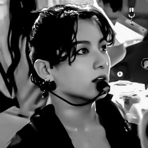 Стикер 🛹-𝐣𝐮𝐧𝐠𝐤𝐨𝐨𝐤`.|@pecjuwr :: @fStikBot - 4