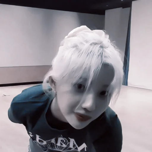 Стикер pecjuwr_soyeon - 1