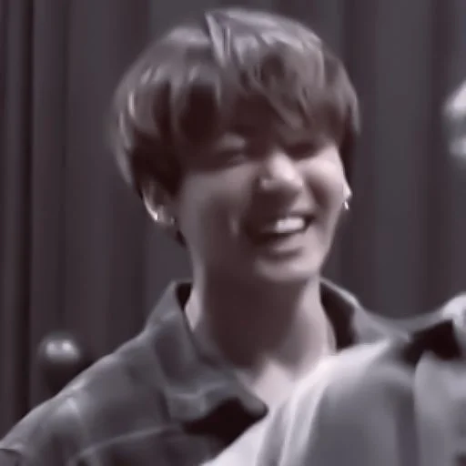 🌂-𝐣𝐮𝐧𝐠𝐤𝐨𝐨𝐤`.|@pecjuwr :: @fStikBot - person