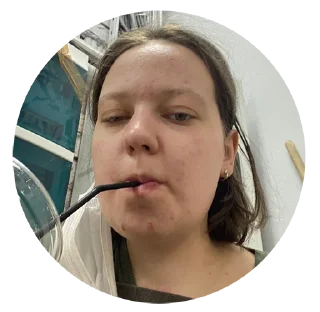 Стикер Первый не второй - 9