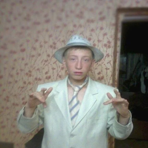 Стикер pervmoy - 1