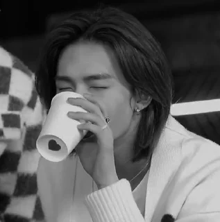 Стикер {hyunjin} @tikellchrRandom - 9