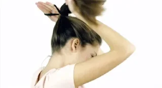 person photo shoot shoulder