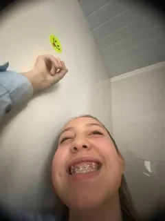 Sticker аделинка💋💓 ➡️ @Ctikerubot - 0