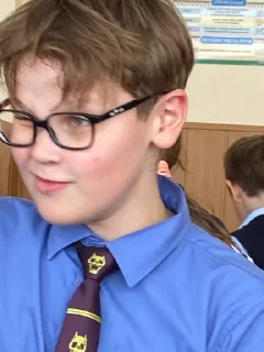 Стикер тимка ➡️ @Ctikerubot - 3