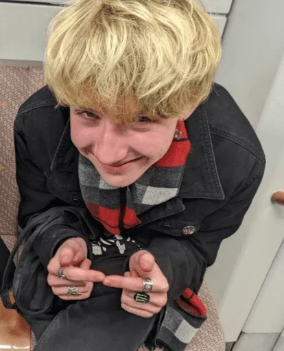 Стикер Плесневелый сад - 1