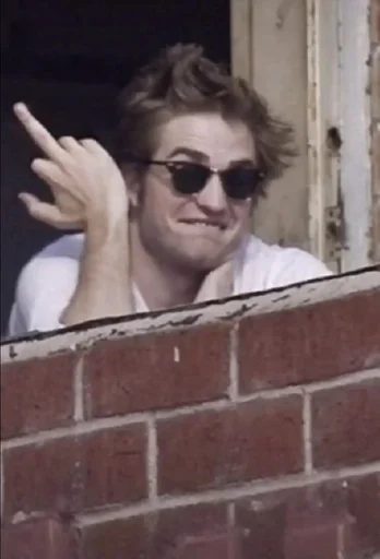 здание Человек человеческое лицо