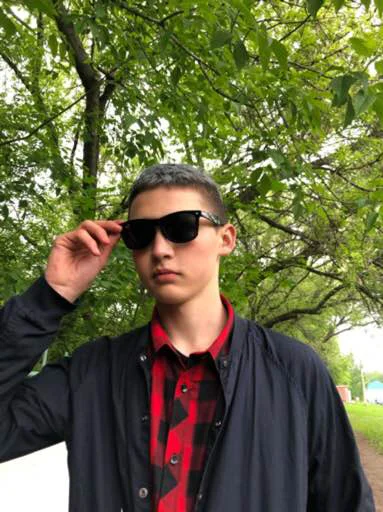 Стикер лагерь 🍺 - 11