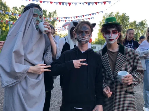 Стикер лагерь 🍺 - 6