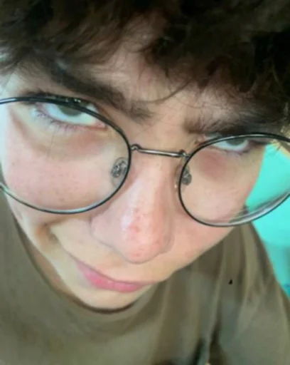 Стикер лагерь 🍺 - 1