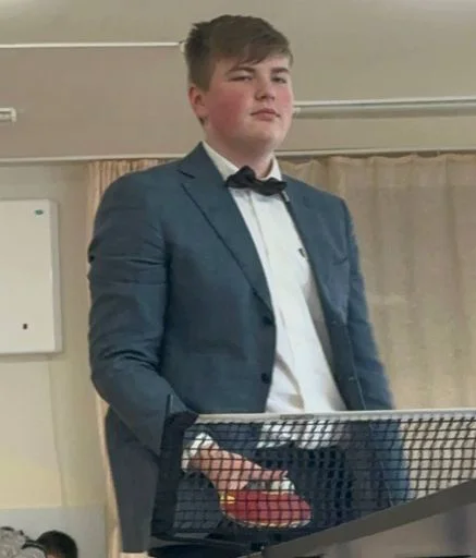 Sticker qskqiw_by_GoStikers_bot - 1