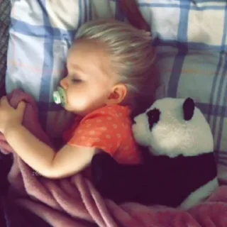 Стикер 🦄 ʙʏ : @retta - @Fx_3l3 .💜 - 0