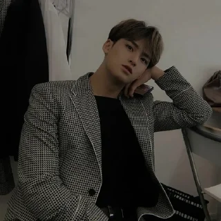 Sticker @whiskeydrug madness - 9