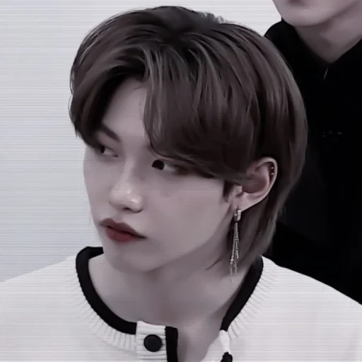 Стикер 「𝗳𝗲𝗹𝗶𝘅」→@rissgaridi - 9