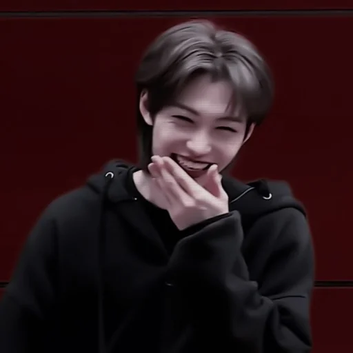 Стикер 「𝗳𝗲𝗹𝗶𝘅」→@rissgaridi - 0