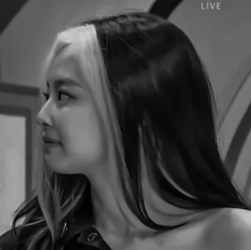 𖤍 ، 𝐉𝖾𝗇𝗇𝗂𝖾'𝗌 𝐌oᨣd ─ @stkworld - Человек