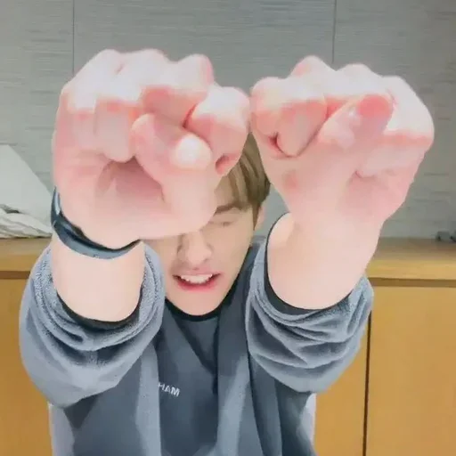 Sticker s1020455631456_by_StickerEdit_bot - 1