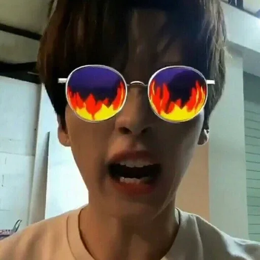 Sticker s1020455631456_by_StickerEdit_bot - 1