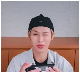 Стикер @StickerEdit_bot :: @StickerEdit - 1