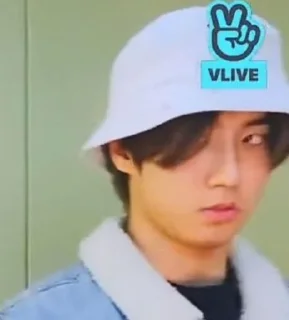 Sticker Что-то @sozdat_stikery_bot - 0