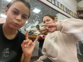 Стикер Крутишки👊 @sozdat_stikery_bot - 11