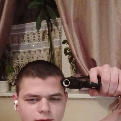 Sticker s8110829573439_by_StickerEdit_bot - 1